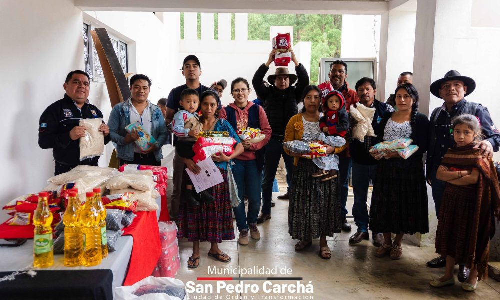ENTREGA DE ALIMENTOS A FAMILIAS CON NIÑOS EN ESTADO DE DESNUTRICIÓN ...